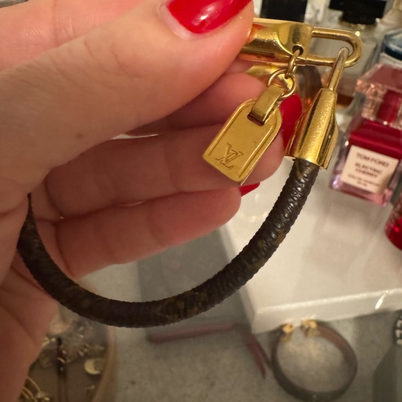 Louis Vuitton Bracelet - Picture 2 of 3